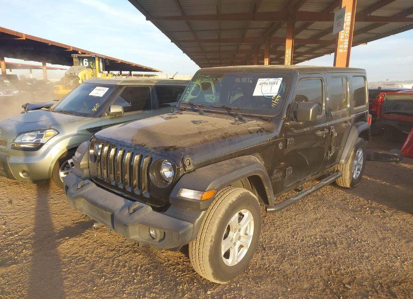 Photo 2 of 2022 Jeep Wrangler UNLIMITED SPORT S 4X4 (VIN 1C4HJXDG2NW162233)