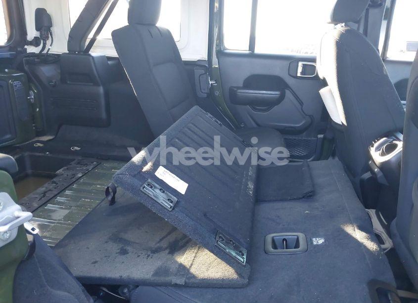 Photo 8 of 2022 Jeep Wrangler UNLIMITED SPORT S 4X4 (VIN 1C4HJXDG2NW262462)