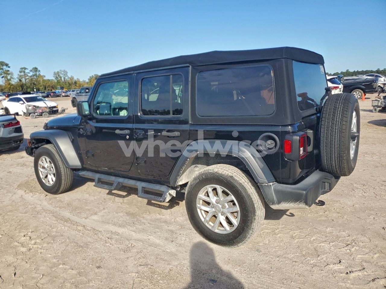 Photo 2 of 2023 JEEP WRANGLER SPORT (VIN 1C4HJXDG2PW639360)