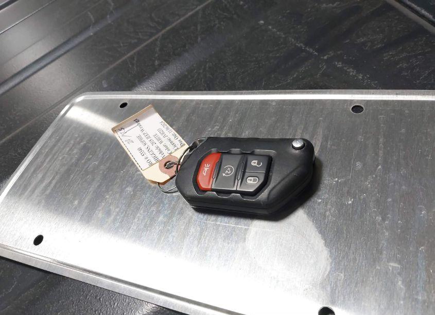 Photo 11 of 2018 Jeep Wrangler UNLIMITED SPORT S 4X4 (VIN 1C4HJXDG3JW177026)