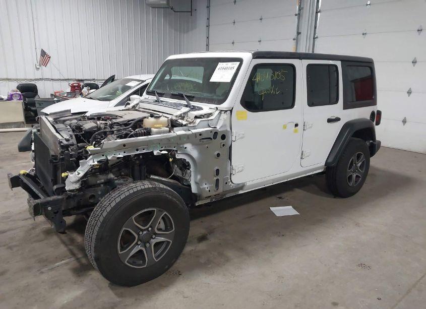 Photo 2 of 2018 Jeep Wrangler UNLIMITED SPORT S 4X4 (VIN 1C4HJXDG3JW177026)