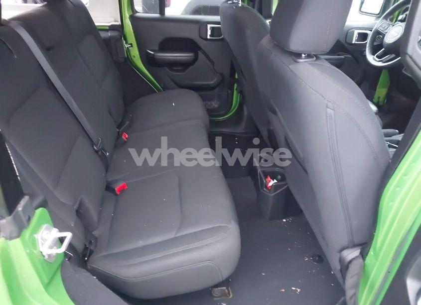 Photo 8 of 2018 Jeep Wrangler UNLIMITED SPORT S 4X4 (VIN 1C4HJXDG3JW240884)