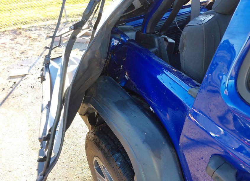 Photo 15 of 2018 Jeep Wrangler UNLIMITED SPORT S 4X4 (VIN 1C4HJXDG3JW290197)