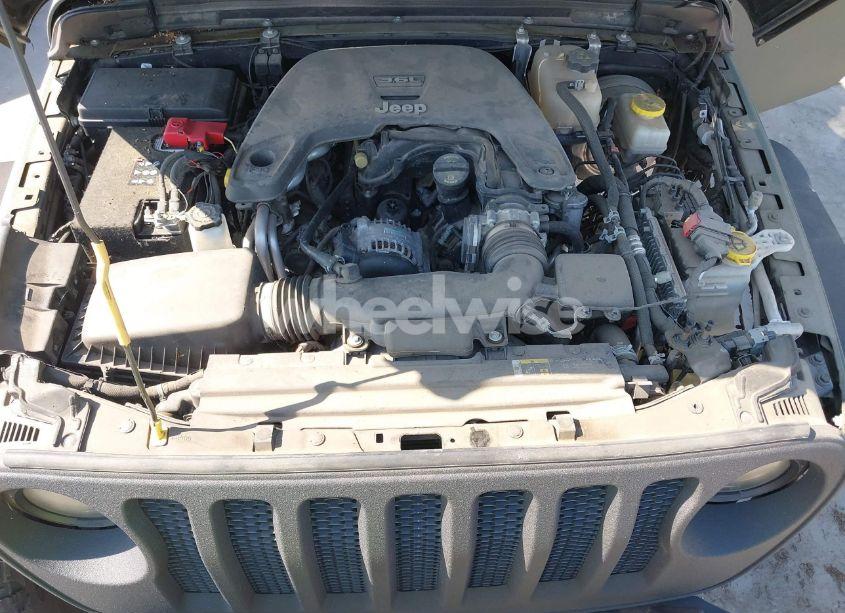 Photo 10 of 2018 Jeep Wrangler UNLIMITED SPORT S 4X4 (VIN 1C4HJXDG3JW316846)