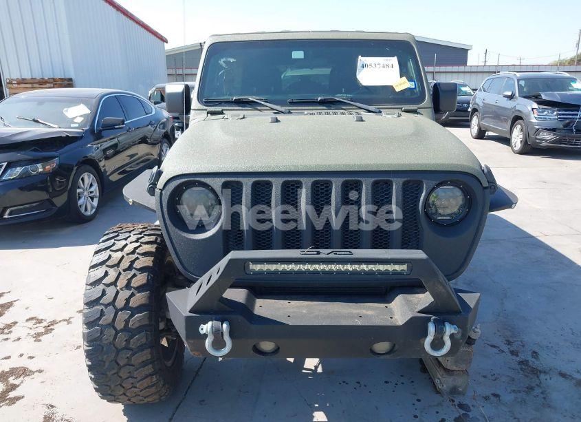 Photo 13 of 2018 Jeep Wrangler UNLIMITED SPORT S 4X4 (VIN 1C4HJXDG3JW316846)