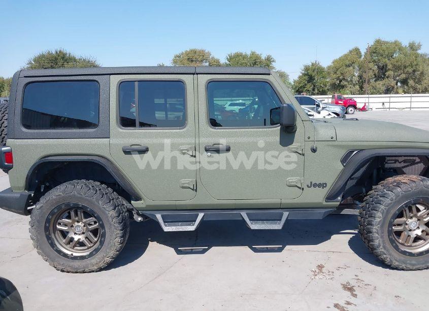 Photo 14 of 2018 Jeep Wrangler UNLIMITED SPORT S 4X4 (VIN 1C4HJXDG3JW316846)