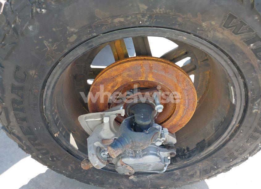 Photo 20 of 2018 Jeep Wrangler UNLIMITED SPORT S 4X4 (VIN 1C4HJXDG3JW316846)