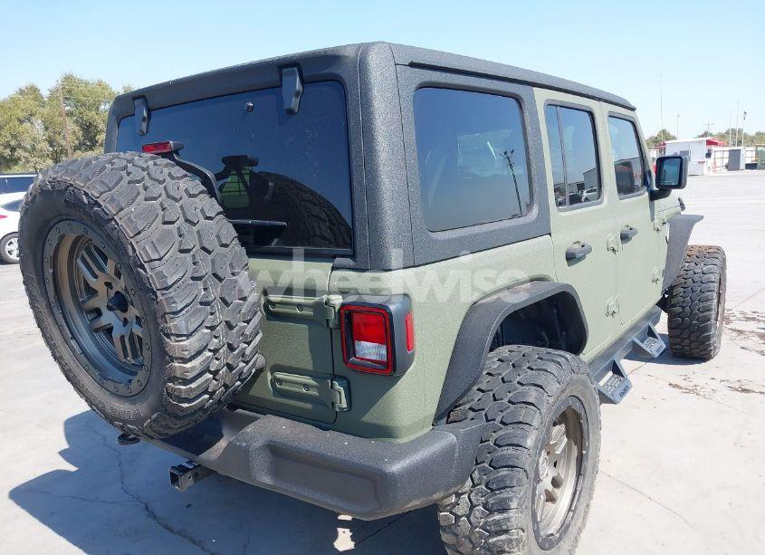 Photo 4 of 2018 Jeep Wrangler UNLIMITED SPORT S 4X4 (VIN 1C4HJXDG3JW316846)