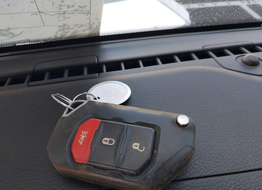 Photo 11 of 2019 Jeep Wrangler UNLIMITED SPORT S 4X4 (VIN 1C4HJXDG3KW565617)