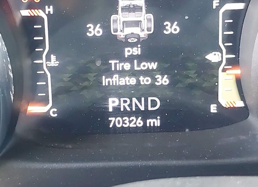 Photo 15 of 2019 Jeep Wrangler UNLIMITED SPORT S 4X4 (VIN 1C4HJXDG3KW565617)