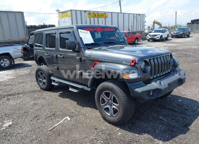 2019 Jeep Wrangler UNLIMITED SPORT S 4X4 (VIN 1C4HJXDG3KW569389) main photo