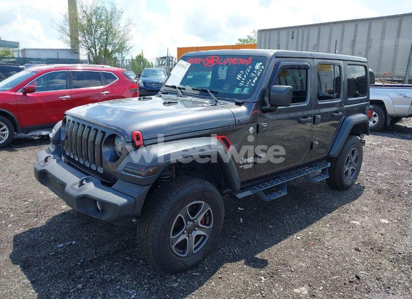 Photo 2 of 2019 Jeep Wrangler UNLIMITED SPORT S 4X4 (VIN 1C4HJXDG3KW569389)