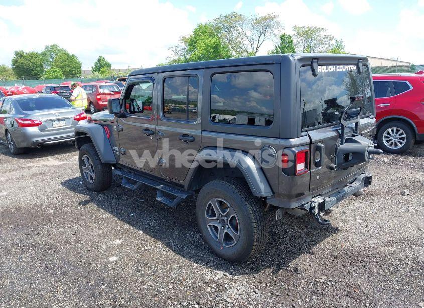 Photo 3 of 2019 Jeep Wrangler UNLIMITED SPORT S 4X4 (VIN 1C4HJXDG3KW569389)