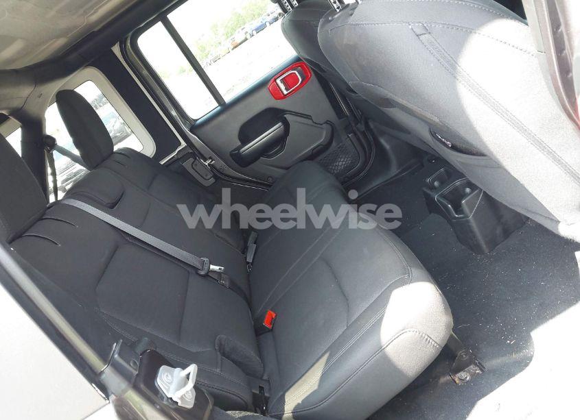 Photo 8 of 2019 Jeep Wrangler UNLIMITED SPORT S 4X4 (VIN 1C4HJXDG3KW569389)