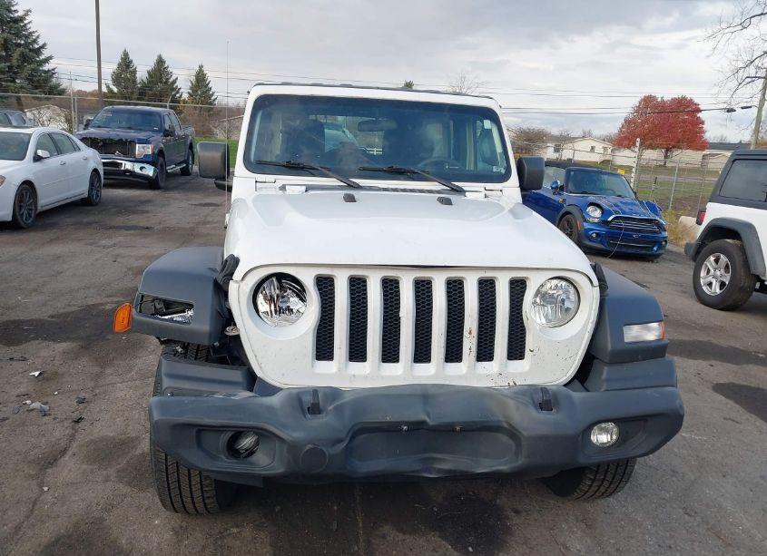 Photo 12 of 2019 Jeep Wrangler UNLIMITED SPORT 4X4 (VIN 1C4HJXDG3KW613097)