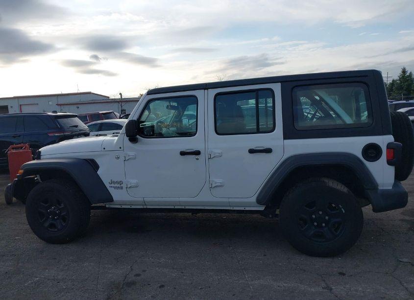 Photo 14 of 2019 Jeep Wrangler UNLIMITED SPORT 4X4 (VIN 1C4HJXDG3KW613097)