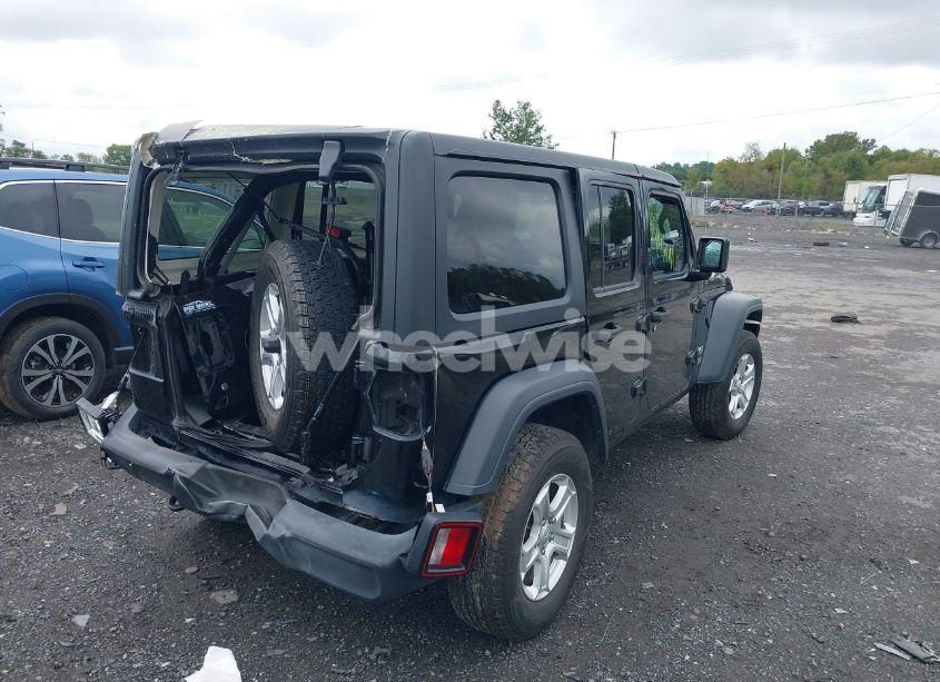 Photo 4 of 2019 Jeep Wrangler UNLIMITED SPORT S 4X4 (VIN 1C4HJXDG3KW627467)