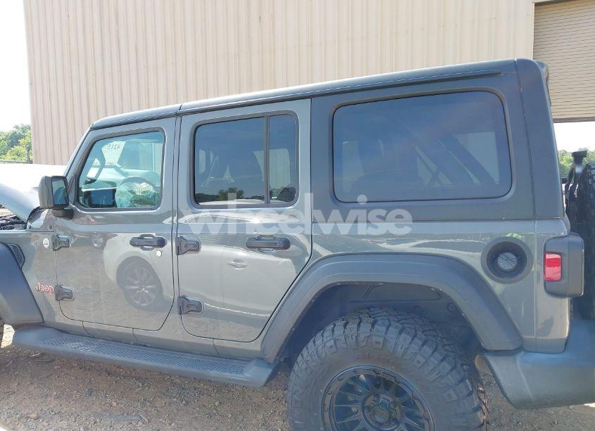 Photo 13 of 2019 Jeep Wrangler UNLIMITED SPORT S 4X4 (VIN 1C4HJXDG3KW662946)