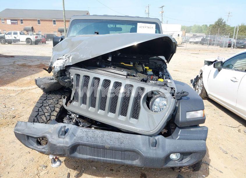 Photo 6 of 2019 Jeep Wrangler UNLIMITED SPORT S 4X4 (VIN 1C4HJXDG3KW662946)