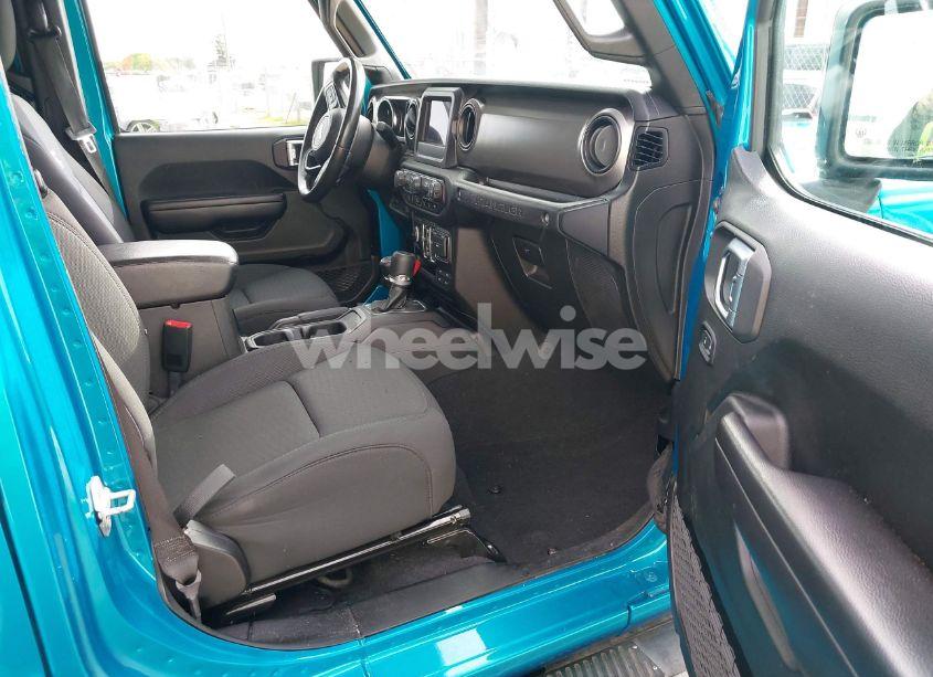 Photo 5 of 2019 Jeep Wrangler UNLIMITED SPORT S 4X4 (VIN 1C4HJXDG3KW669444)