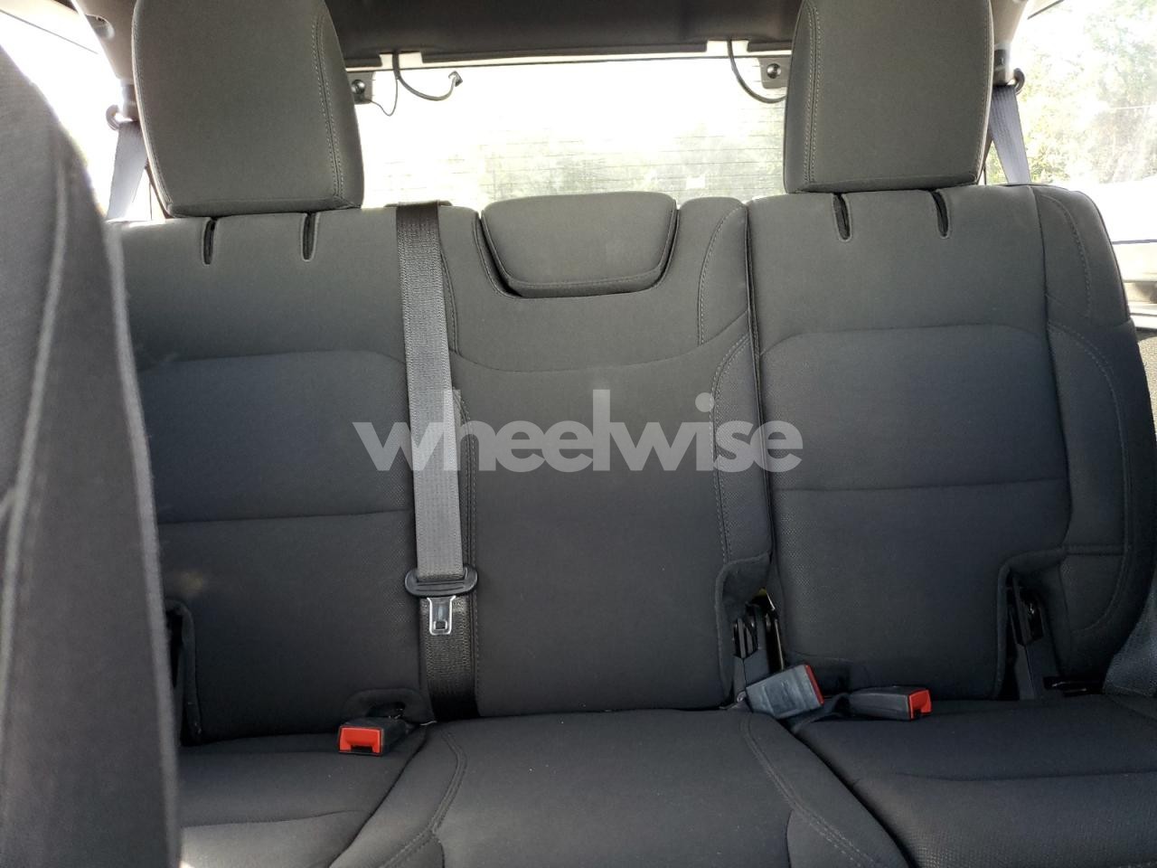 Photo 10 of 2020 JEEP WRANGLER UNLIMITED SPORT N/A (VIN 1C4HJXDG3LW185422)