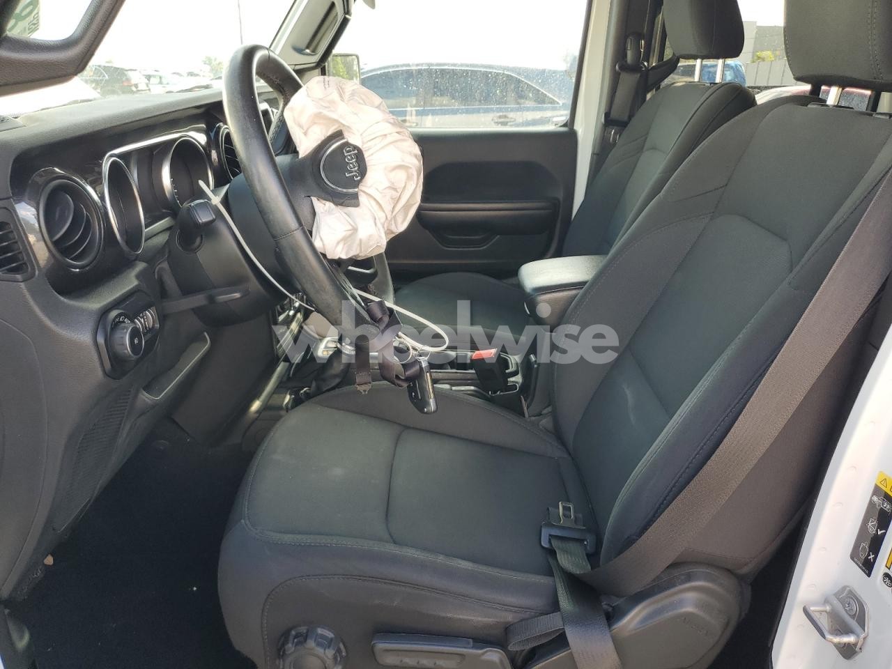 Photo 7 of 2020 JEEP WRANGLER UNLIMITED SPORT N/A (VIN 1C4HJXDG3LW185422)