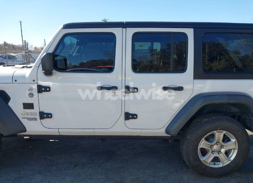 Photo 14 of 2020 Jeep Wrangler UNLIMITED SPORT S 4X4 (VIN 1C4HJXDG3LW201893)