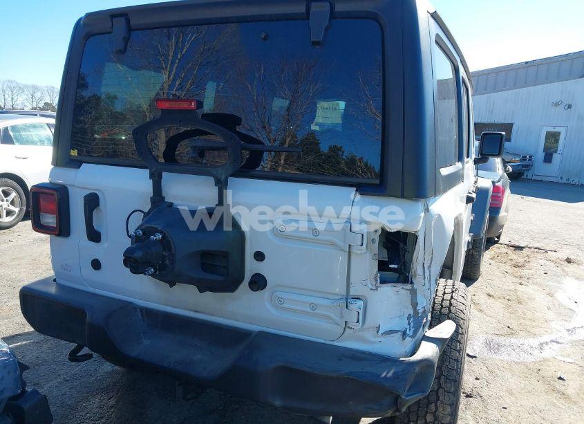 Photo 16 of 2020 Jeep Wrangler UNLIMITED SPORT S 4X4 (VIN 1C4HJXDG3LW201893)