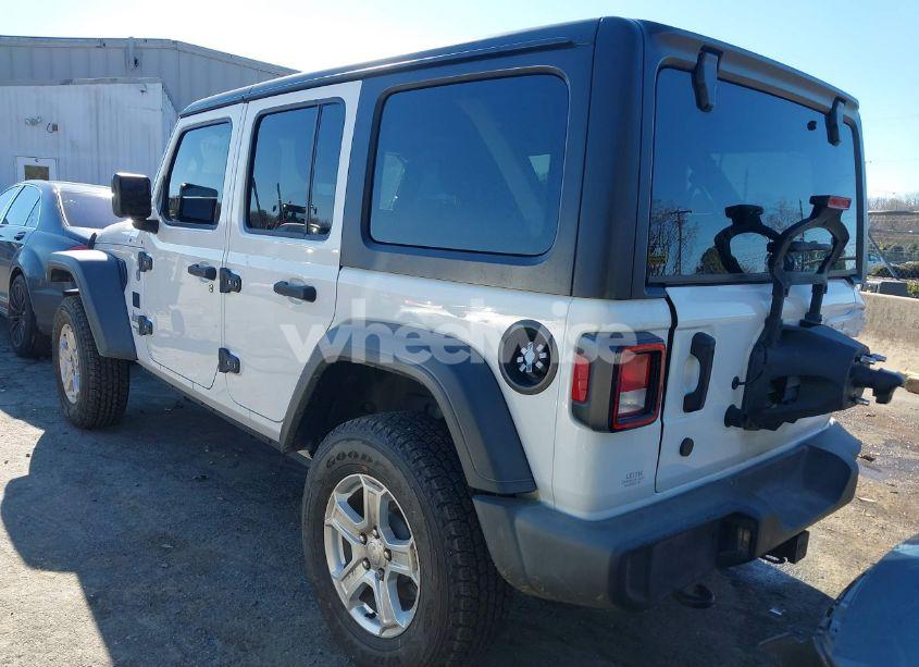 Photo 3 of 2020 Jeep Wrangler UNLIMITED SPORT S 4X4 (VIN 1C4HJXDG3LW201893)