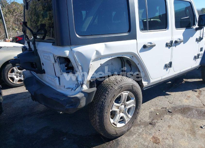 Photo 6 of 2020 Jeep Wrangler UNLIMITED SPORT S 4X4 (VIN 1C4HJXDG3LW201893)