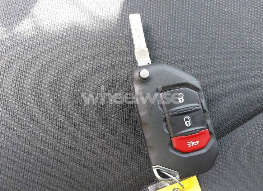 Photo 11 of 2020 Jeep Wrangler UNLIMITED SPORT S 4X4 (VIN 1C4HJXDG3LW298223)