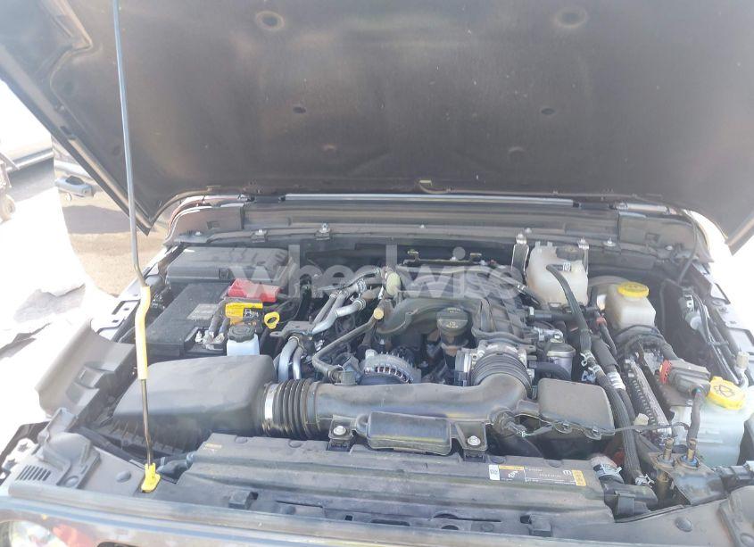 Photo 10 of 2021 Jeep Wrangler UNLIMITED SPORT S 4X4 (VIN 1C4HJXDG3MW801301)