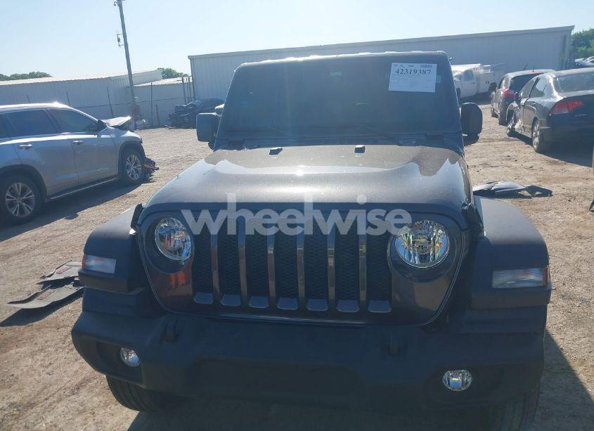 Photo 12 of 2021 Jeep Wrangler UNLIMITED SPORT S 4X4 (VIN 1C4HJXDG3MW801301)
