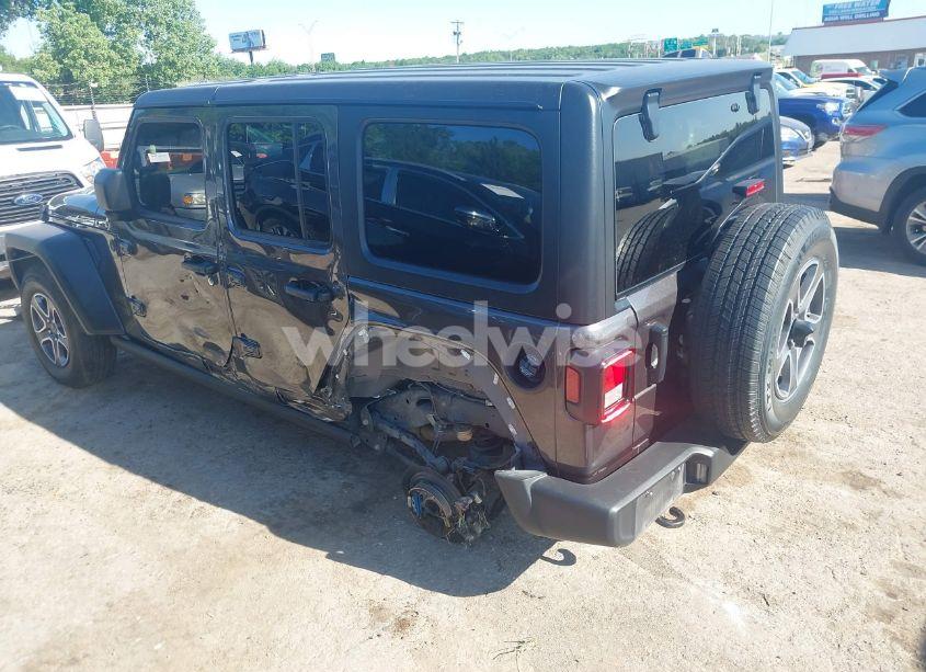 Photo 3 of 2021 Jeep Wrangler UNLIMITED SPORT S 4X4 (VIN 1C4HJXDG3MW801301)