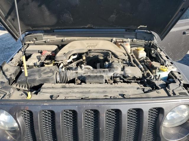 2018 JEEP WRANGLER UNLIMITED SPORT (VIN 1C4HJXDG4JW113738) main photo