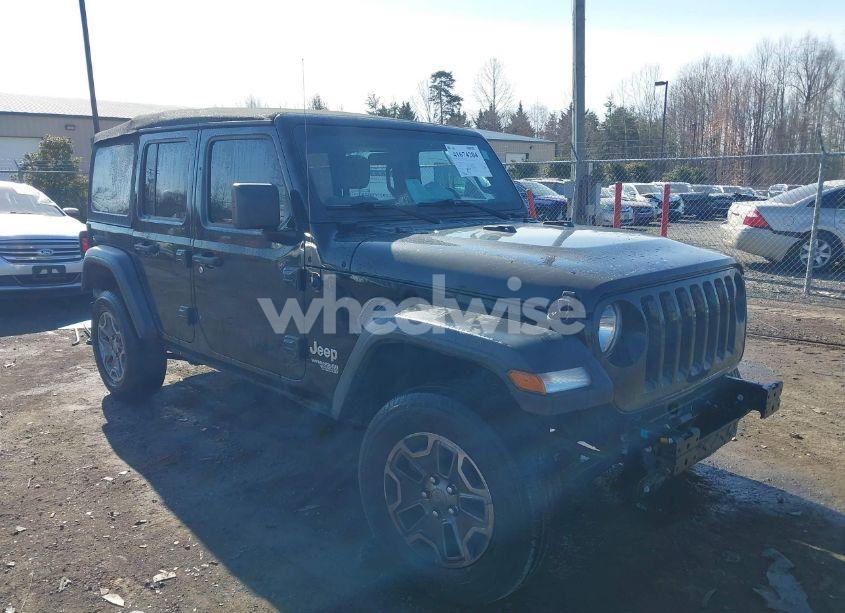 2018 Jeep Wrangler UNLIMITED SPORT 4X4 (VIN 1C4HJXDG4JW150840) main photo