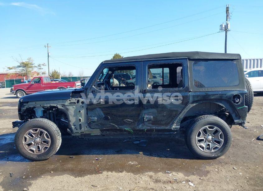 Photo 14 of 2018 Jeep Wrangler UNLIMITED SPORT 4X4 (VIN 1C4HJXDG4JW150840)