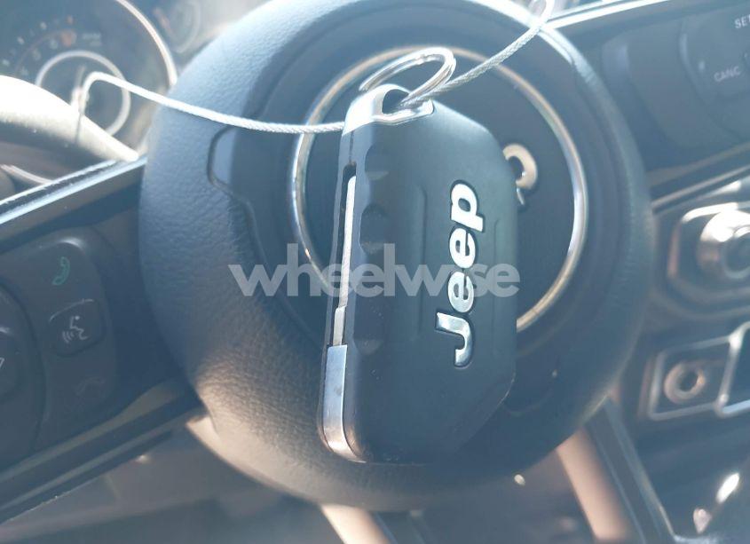 Photo 11 of 2018 Jeep Wrangler UNLIMITED SPORT 4X4 (VIN 1C4HJXDG4JW179772)