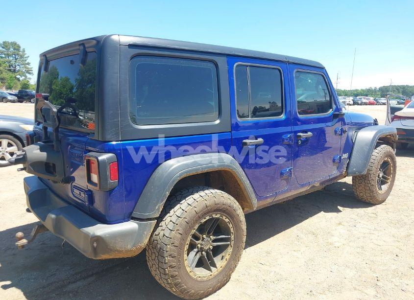 Photo 4 of 2018 Jeep Wrangler UNLIMITED SPORT 4X4 (VIN 1C4HJXDG4JW179772)