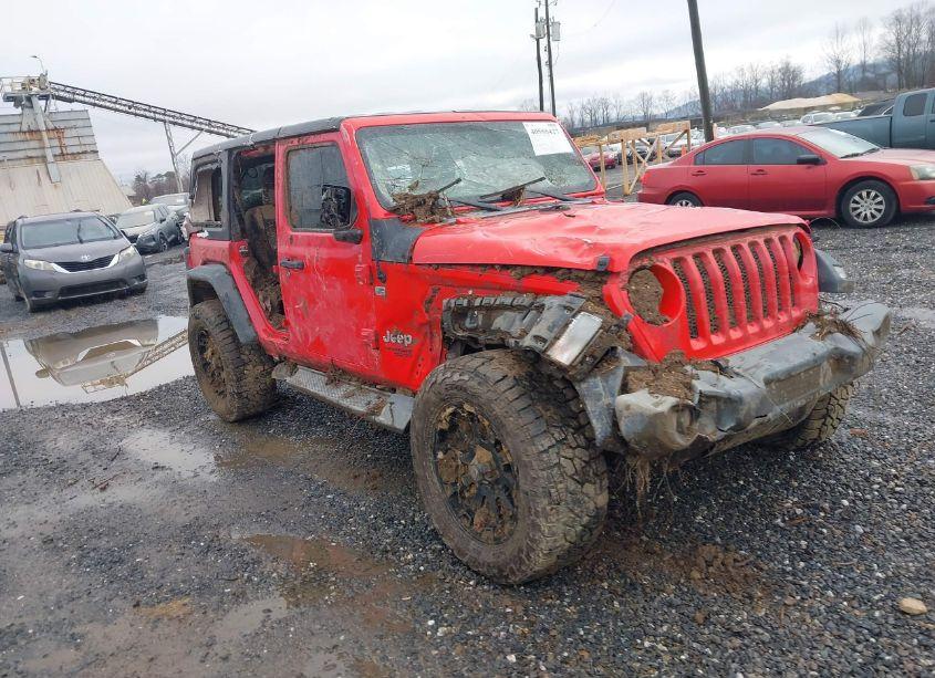 2019 Jeep Wrangler UNLIMITED SPORT S 4X4 (VIN 1C4HJXDG4KW551354) main photo
