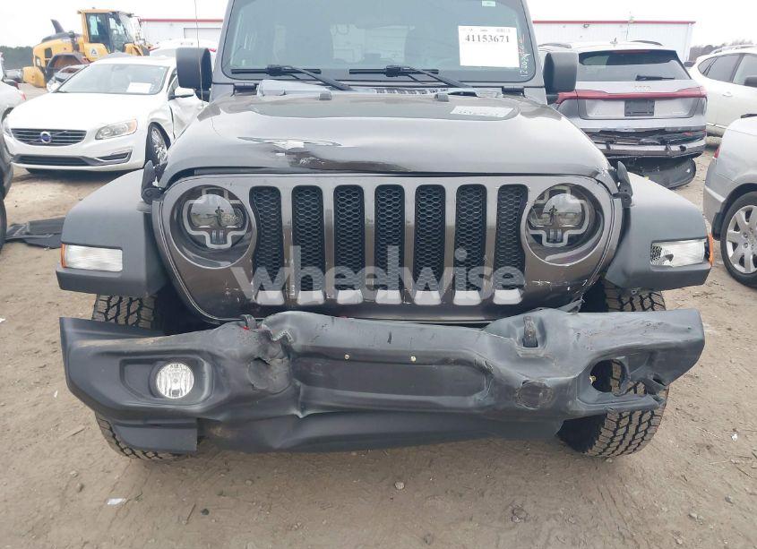 Photo 6 of 2019 Jeep Wrangler UNLIMITED SPORT S 4X4 (VIN 1C4HJXDG4KW661949)