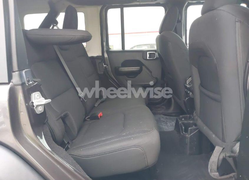 Photo 8 of 2019 Jeep Wrangler UNLIMITED SPORT S 4X4 (VIN 1C4HJXDG4KW661949)