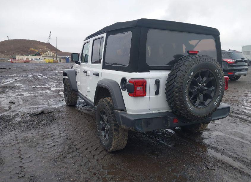 Photo 3 of 2021 Jeep Wrangler UNLIMITED WILLYS 4X4 (VIN 1C4HJXDG4MW581974)