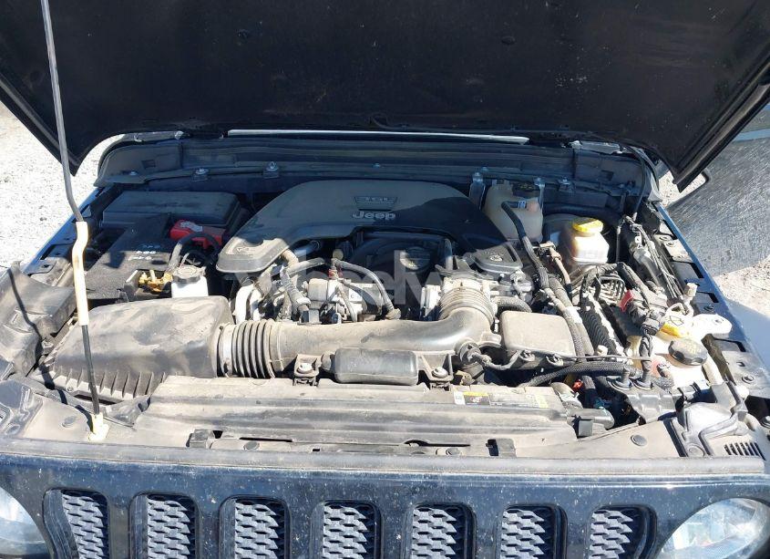 Photo 10 of 2021 Jeep Wrangler UNLIMITED SPORT ALTITUDE 4X4 (VIN 1C4HJXDG4MW753159)