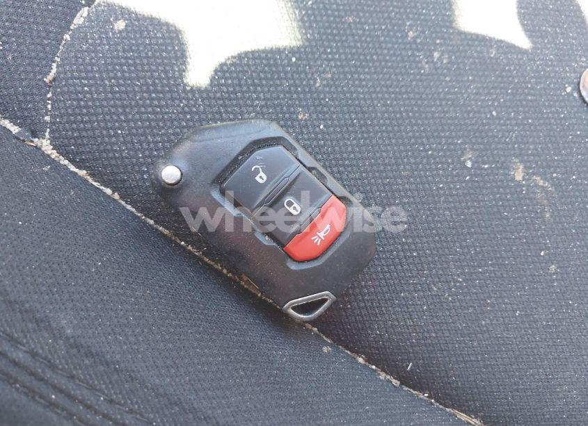 Photo 11 of 2021 Jeep Wrangler UNLIMITED SPORT ALTITUDE 4X4 (VIN 1C4HJXDG4MW753159)