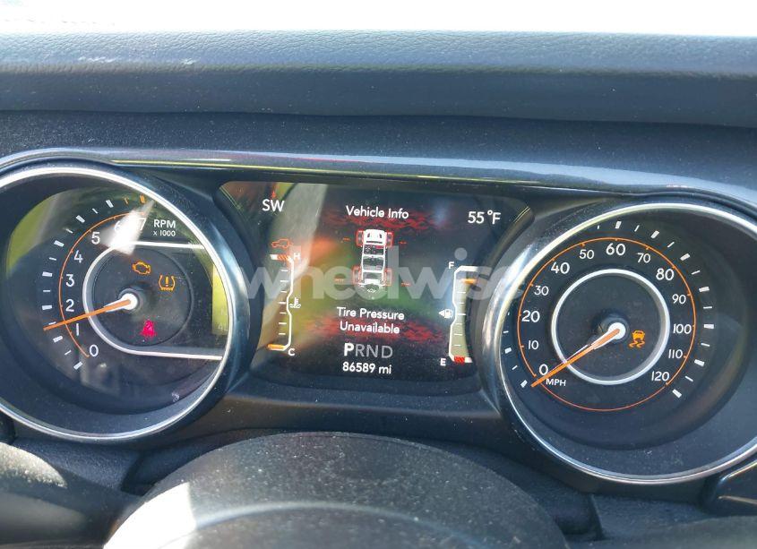 Photo 7 of 2021 Jeep Wrangler UNLIMITED SPORT ALTITUDE 4X4 (VIN 1C4HJXDG4MW753159)