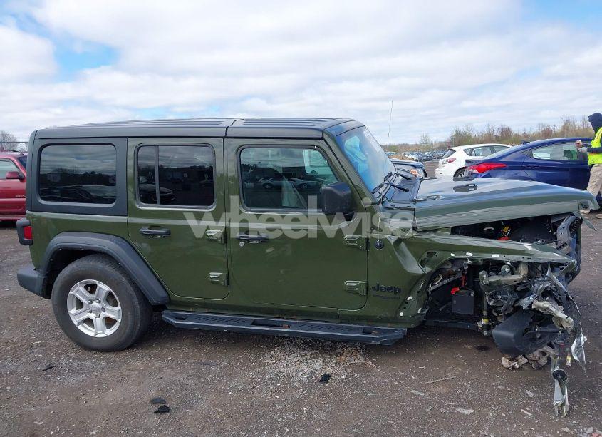 Photo 13 of 2022 Jeep Wrangler UNLIMITED SPORT S 4X4 (VIN 1C4HJXDG4NW176957)
