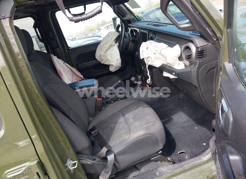 Photo 5 of 2022 Jeep Wrangler UNLIMITED SPORT S 4X4 (VIN 1C4HJXDG4NW176957)