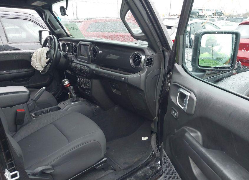 Photo 5 of 2023 Jeep Wrangler 4-DOOR SPORT ALTITUDE 4X4 (VIN 1C4HJXDG4PW539664)
