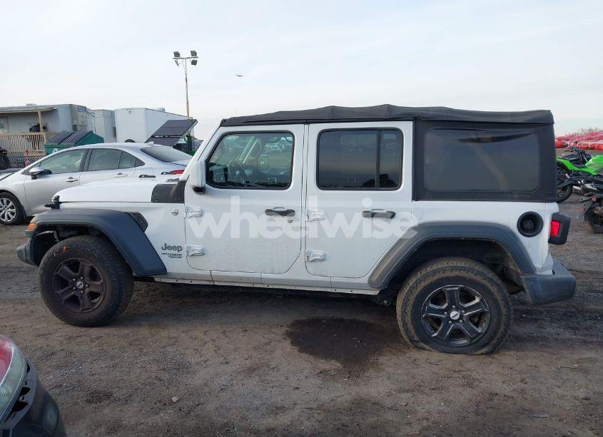 Photo 14 of 2018 Jeep Wrangler UNLIMITED SPORT S 4X4 (VIN 1C4HJXDG5JW152693)